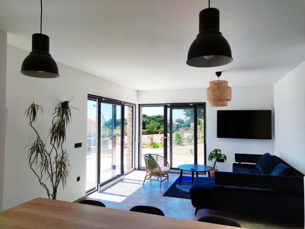 Lazy 8 Villa Garica 외부 사진