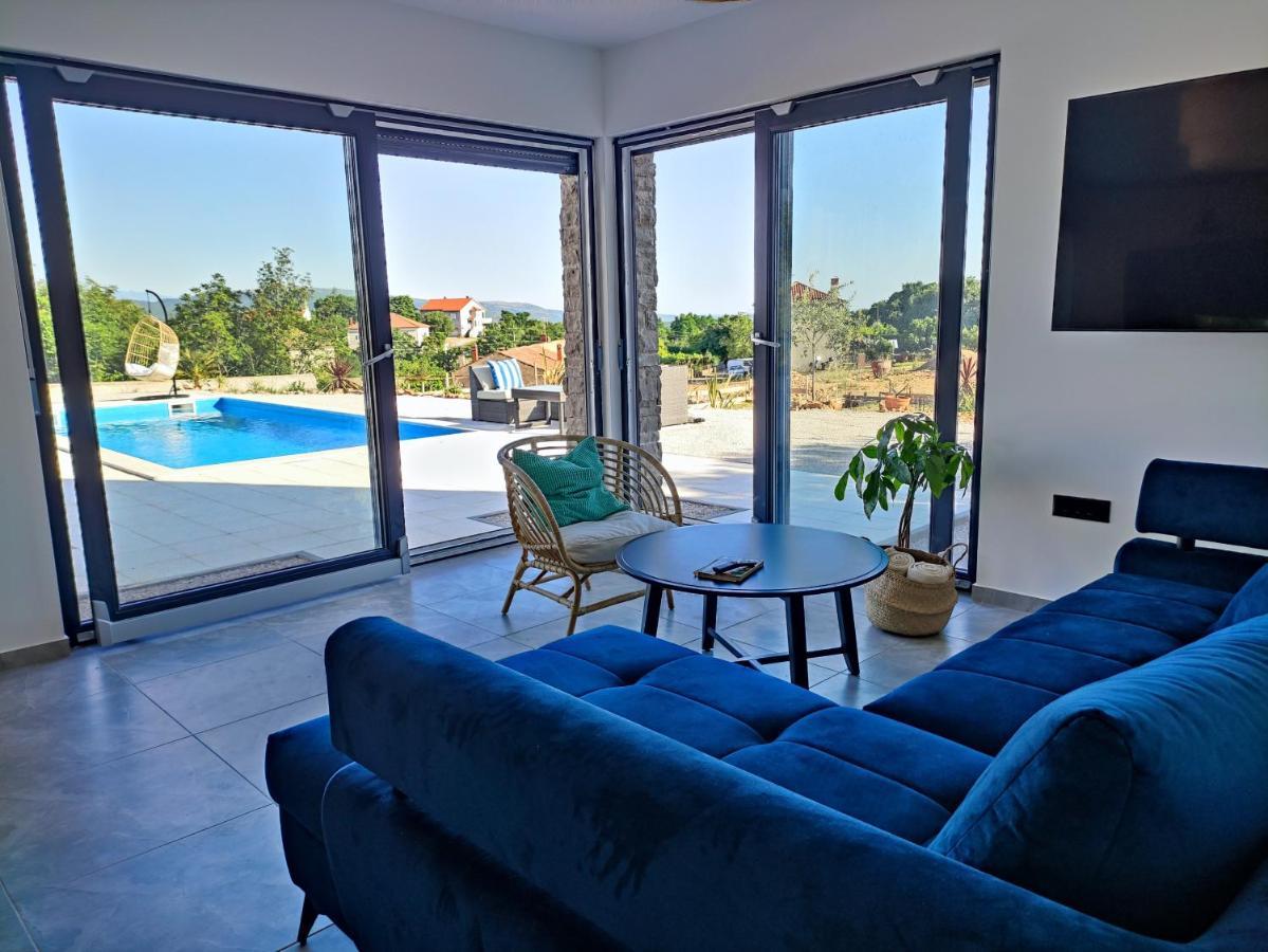 Lazy 8 Villa Garica 외부 사진