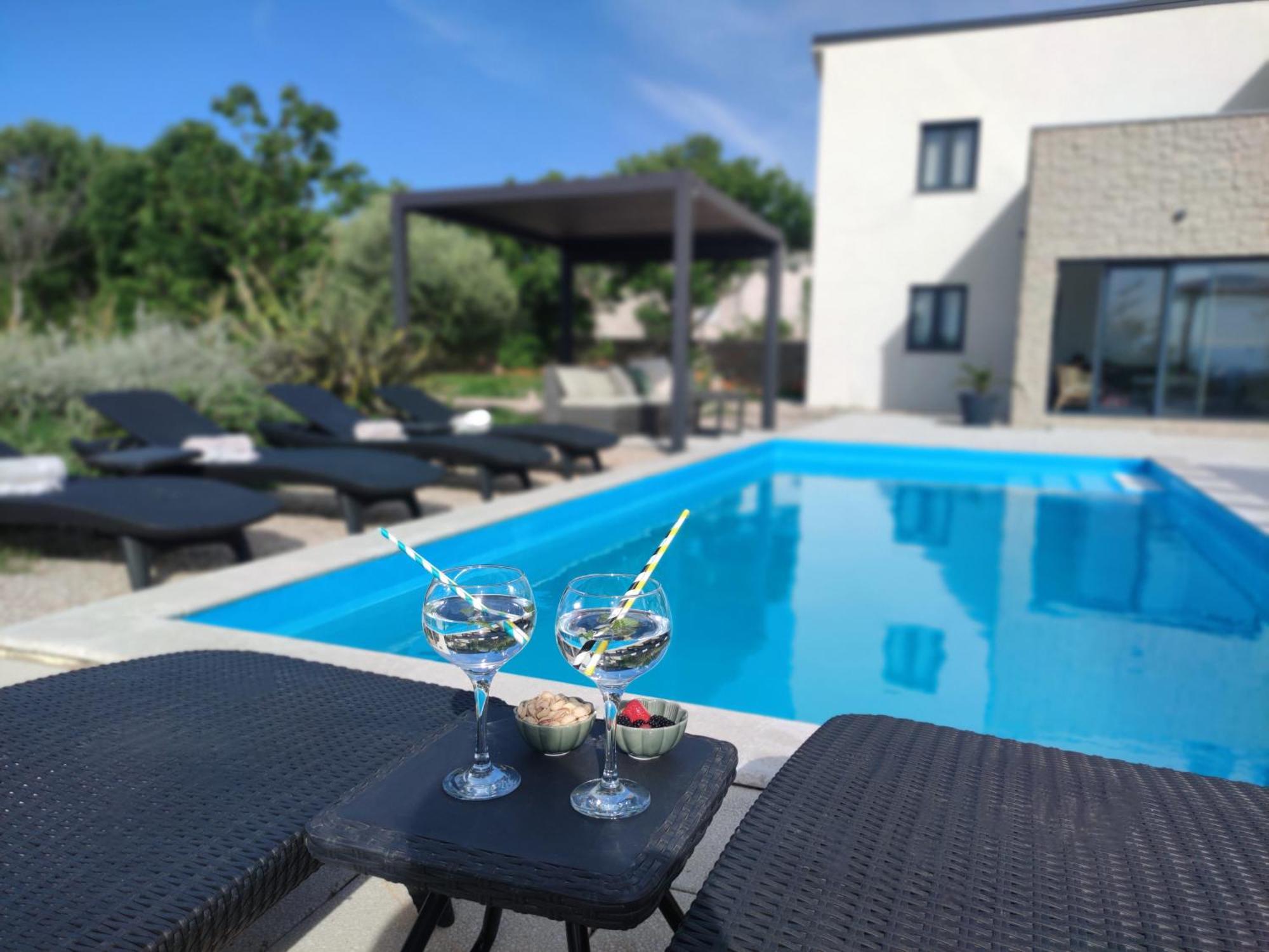 Lazy 8 Villa Garica 외부 사진